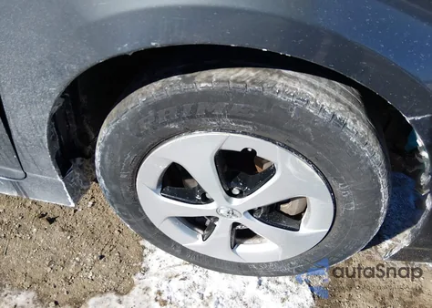 2013 Toyota Prius Two из США, поврежденный, VIN JTDKN3DU2D1678144